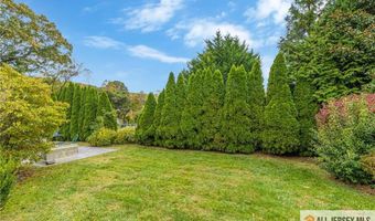 608 Raritan Ave, Atlantic Highlands, NJ 07716