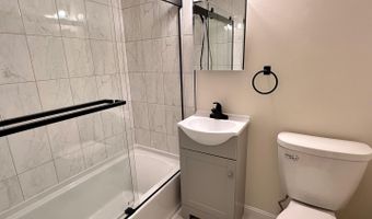 4311 CEDARLAKE Ct, Alexandria, VA 22309