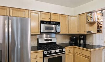 14302 DELCASTLE Dr, Bowie, MD 20721