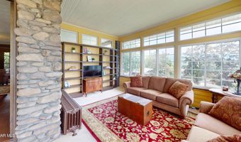 3230 W Chestnut Ave, Altoona, PA 16601
