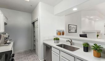 1351 N PLEASANT Dr 1074, Chandler, AZ 85225