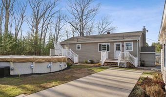 72 New Rd, Arundel, ME 04046