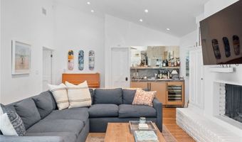 16206 Morrison St, Encino, CA 91436