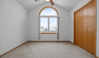 1401 NW Parkridge Pl, Ankeny, IA 50023