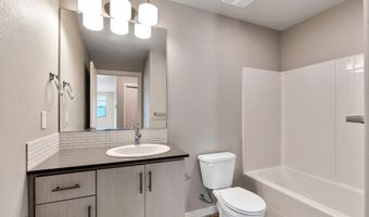 17181 SW SNOWDALE St 105, Beaverton, OR 97007