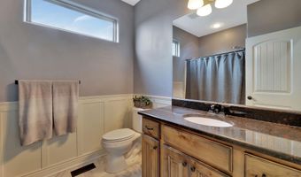 4820 N Indian Oak St, Bel Aire, KS 67226