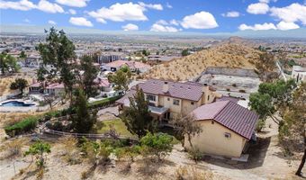 18032 Ohna Rd, Apple Valley, CA 92307