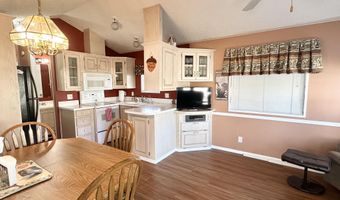 587 S JASPAR Dr 587, Apache Junction, AZ 85119