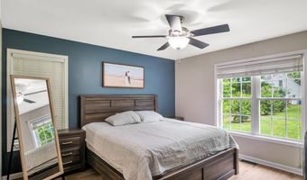 18345 Barham Woods Dr, Barhamsville, VA 23011