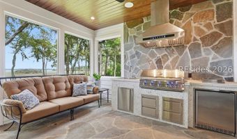 82 Plantation House Dr, Bluffton, SC 29910