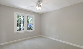 1012 New Dover Rd, Apex, NC 27502