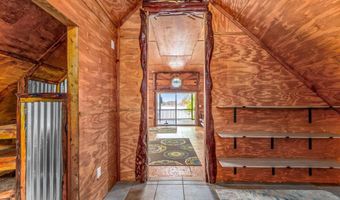 162 Pogy Rd, Apalachicola, FL 32320