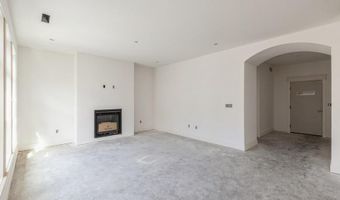 5134 Erickson Ln, Ames, IA 50014