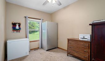 8404 Fossilsaurus Ln, Ash Grove, MO 65604