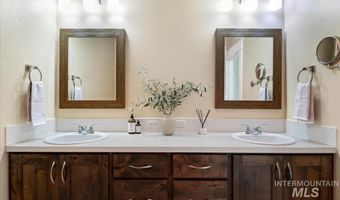 9617 W De Witt St, Boise, ID 83704