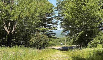 327 South Rd, Bethlehem, NH 03574