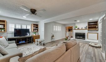 1105 Crescent Dr, Andrews, TX 79714