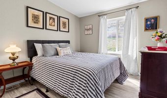 67425 N Lob Ln, Benton City, WA 99320