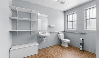 9861 Reeck Rd 2, Allen Park, MI 48101