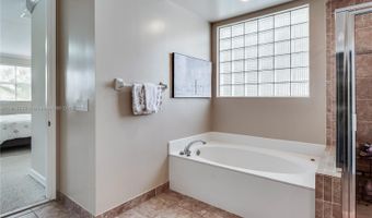 3206 NE 212th St, Aventura, FL 33180