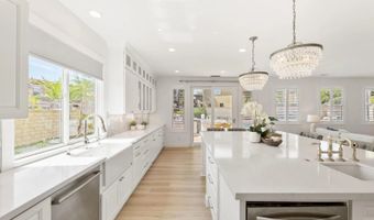 2337 Douglaston Gln, Escondido, CA 92026