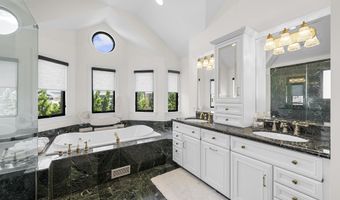 93 E 11th St, Avalon, NJ 08202
