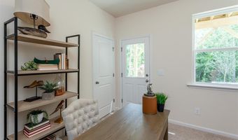2251 Chattering Lory Ln, Apex, NC 27502