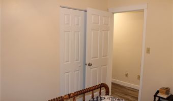 991 Nevin St, Akron, OH 44310