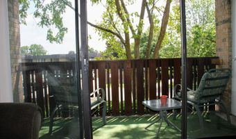 1265 S Maple Rd 207, Ann Arbor, MI 48103