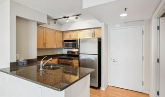 7500 WOODMONT Ave S412, Bethesda, MD 20814