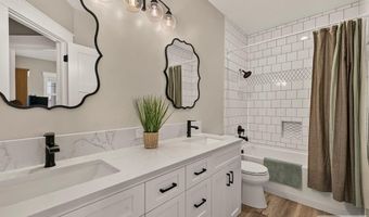3237 S Chartwell Gdns, Ammon, ID 83406