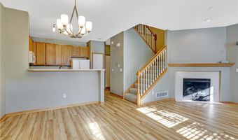 15344 Founders Ln 204, Apple Valley, MN 55124
