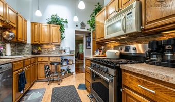 2000 Wenmatt Cir, Anchorage, AK 99517