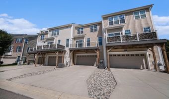 2856 Ridington Rd, Ann Arbor, MI 48105