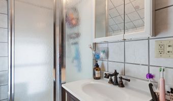 418 Ormsby St, Adrian, MI 49221
