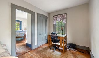 37 High St, Bradford, NH 03221