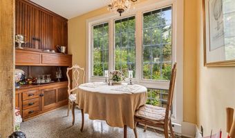 305 N Main St, Alma, WI 54610