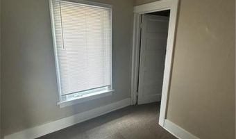 2014 E Oakland Ave, Austin, MN 55912