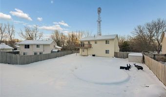 3824 Tower Pond Dr, Anoka, MN 55303
