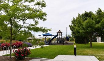 8722 W Pine Nut Ln, Boise, ID 83709