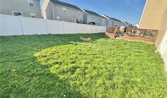 117 Fall Lake Ln, Amherst, OH 44001