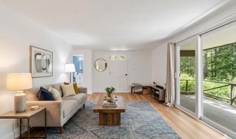 12 Bohanon Bridge Rd, Brookline, NH 03033