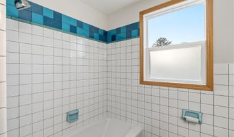 126 Ellickson St, Arlington, WI 53911