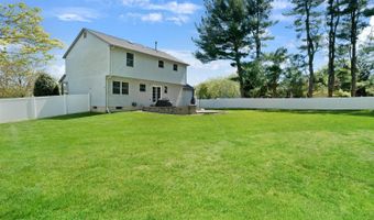 11 Oxford Dr, Washington, NJ 08080