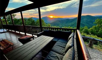 946 140 83 Honeysuckle Rdg, Almond, NC 28702