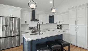 4114 11th Ave, Bay St. Louis, MS 39520