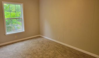 367 Battleground Rd, Atkinson, NC 28421