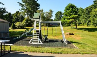 54 Pleasant Hill Rd, Augusta, ME 04330