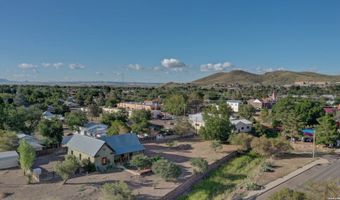 405 W Avenue E, Alpine, TX 79830