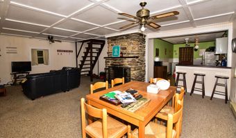 455 King Richard Dr, Becket, MA 01223